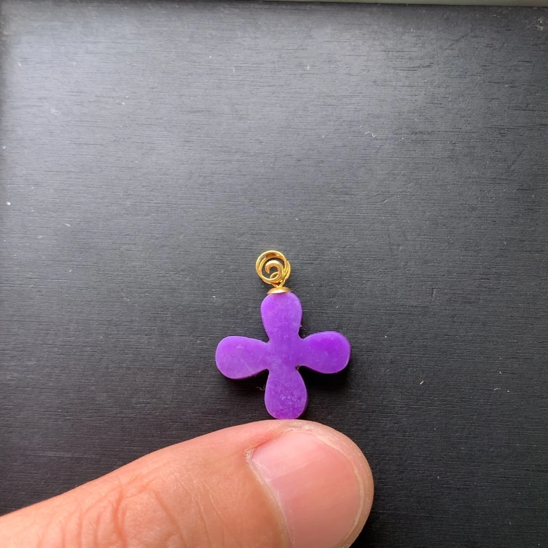 苏纪石（舒俱来）18K金镶嵌吊坠