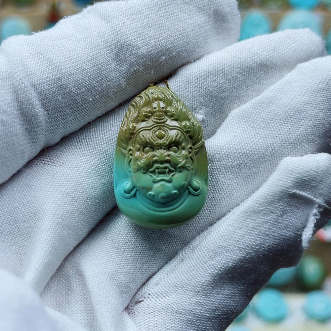 未镶嵌绿松石珠宝奇石