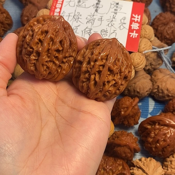 吊坠文玩核桃40虎头