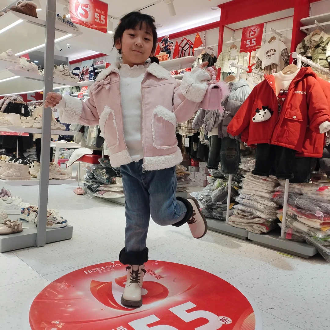 女大童时尚加绒短款外套