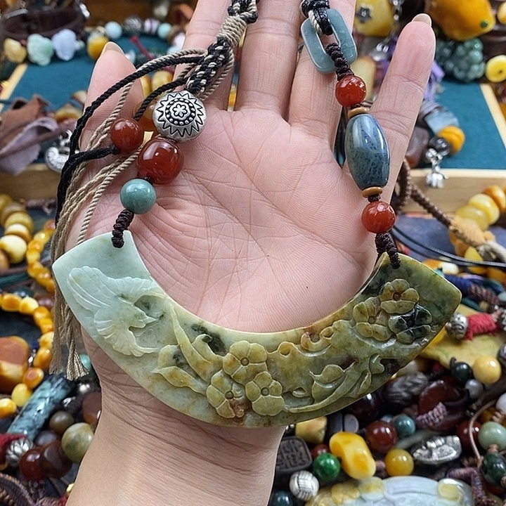 翡翠未镶嵌项链项链