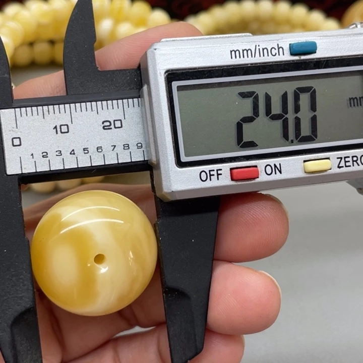 琥珀未镶嵌裸石蜜蜡