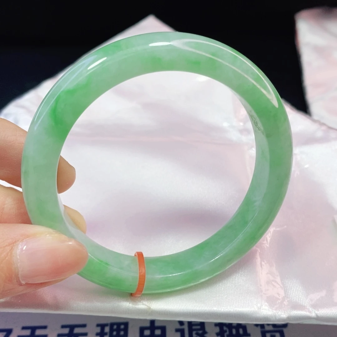 未镶嵌手镯翡翠55.8
