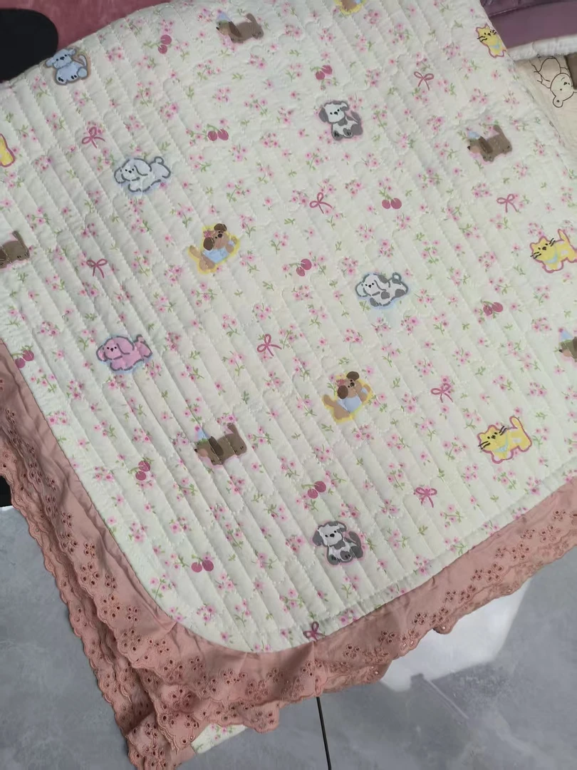 【花边款碎花小狗】A类双面加厚绗缝透气柔软防滑四季通用床盖