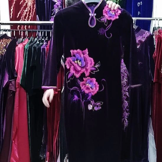 紫色金丝绒长款刺绣旗袍l码95-110内