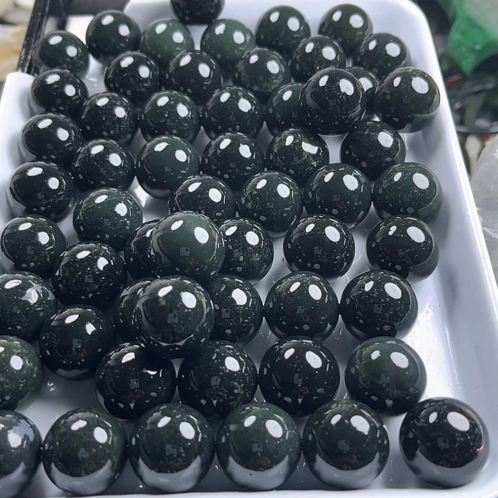 和田玉（糖玉）和田玉9K金镶嵌冰**缘