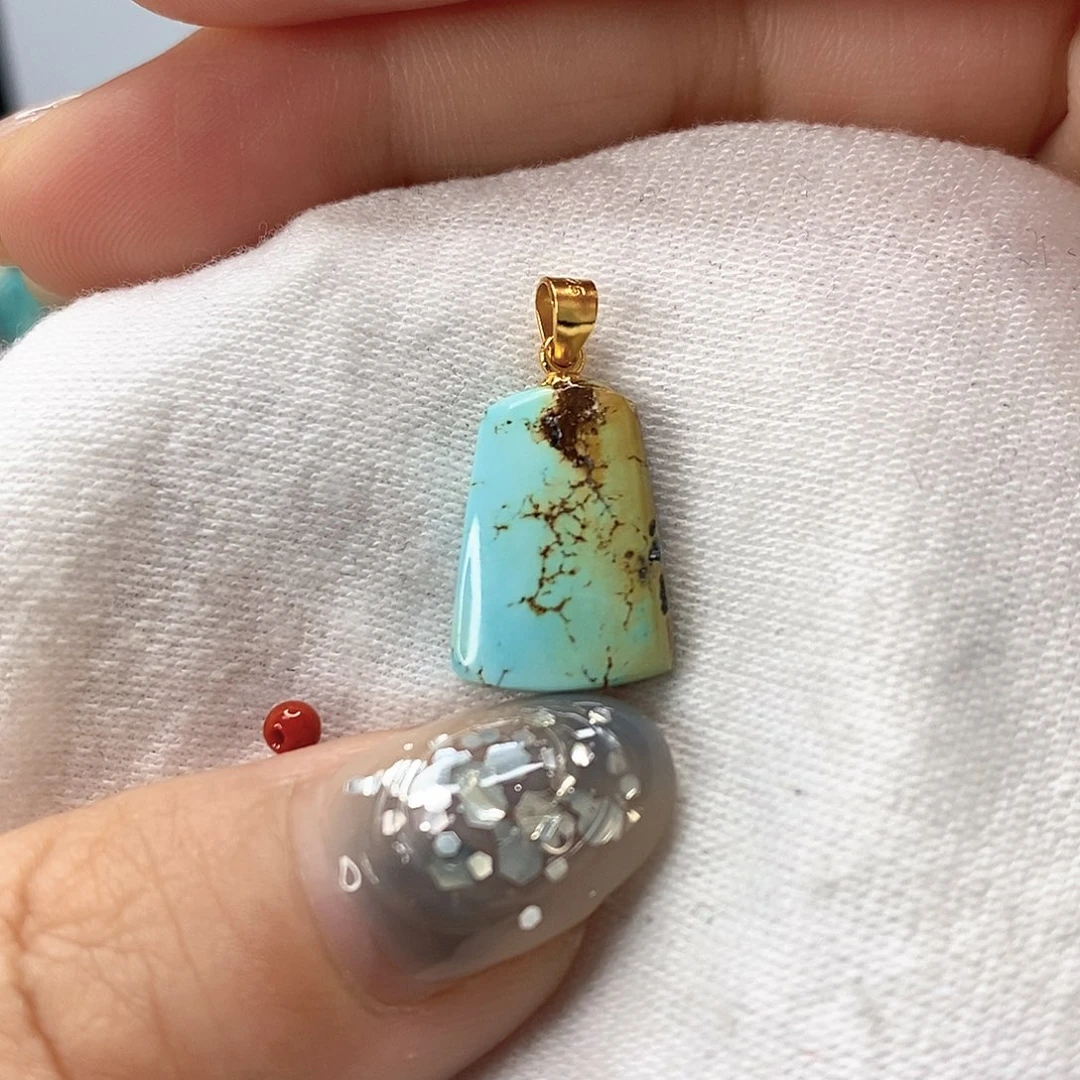 南红玛瑙未镶嵌珠宝奇石