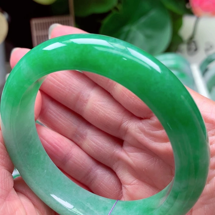 翡翠未镶嵌手镯天然翡翠手镯