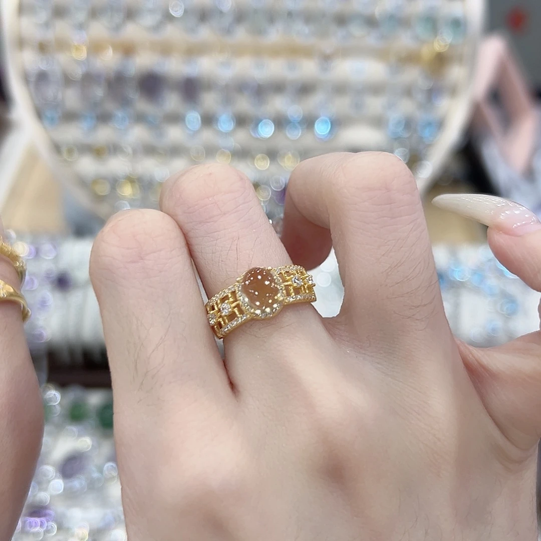 明***儿银S925镶嵌黄晶戒指