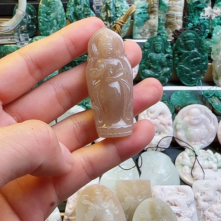 未镶嵌独山玉颈饰