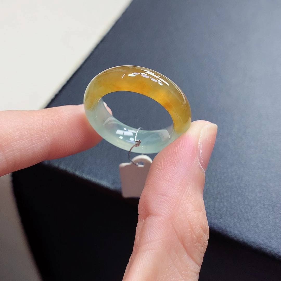 翡翠戒指未镶嵌18-19号