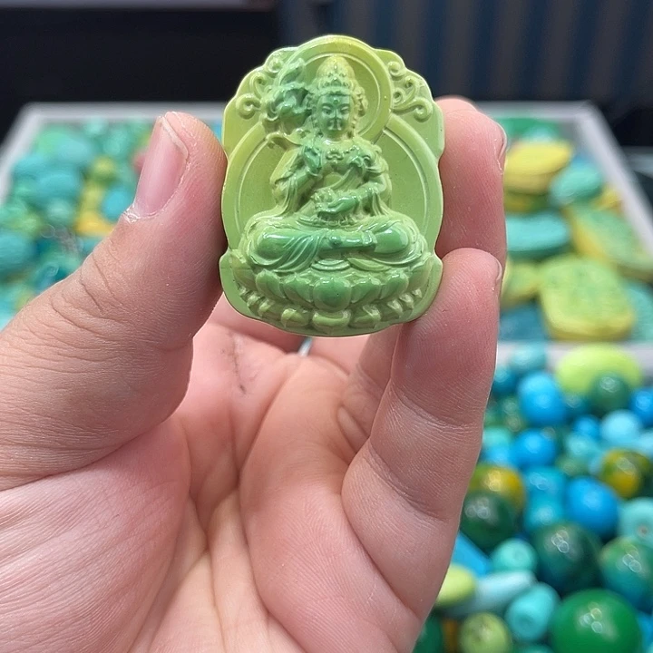 般***若菱锰矿未镶嵌珠宝半成品