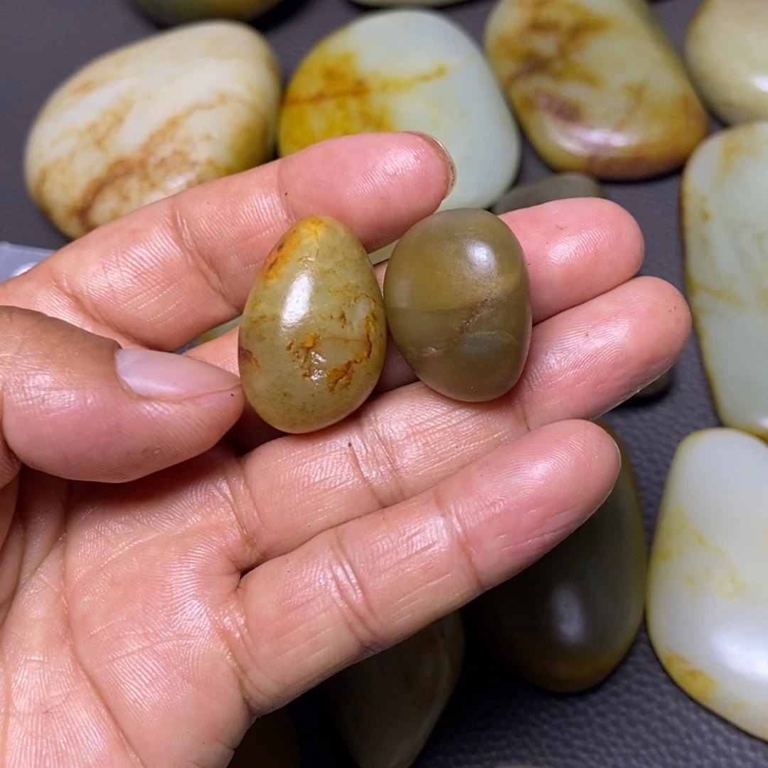 和田玉未镶嵌挂件用****7