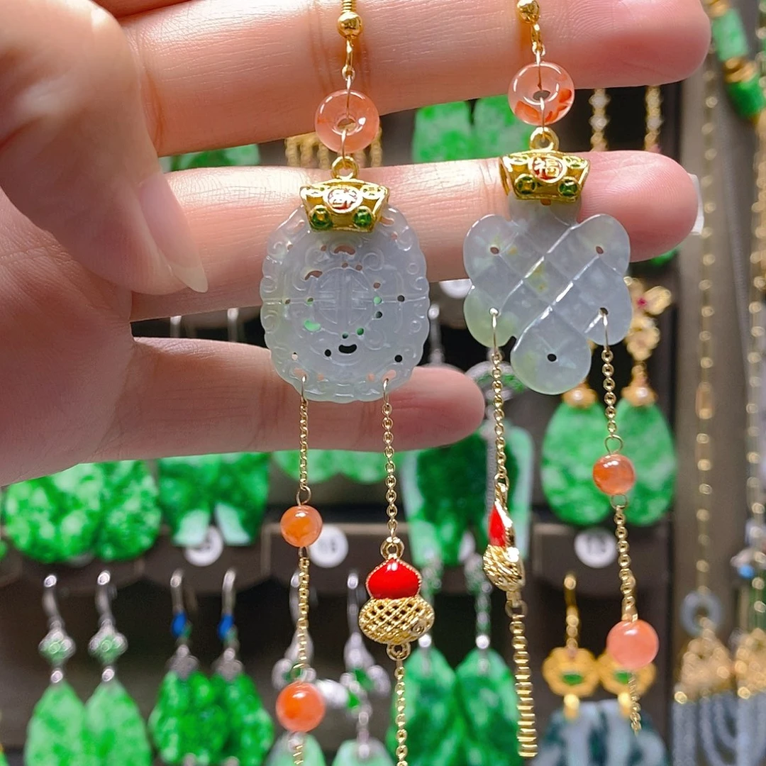 未镶嵌翡翠耳饰翡翠