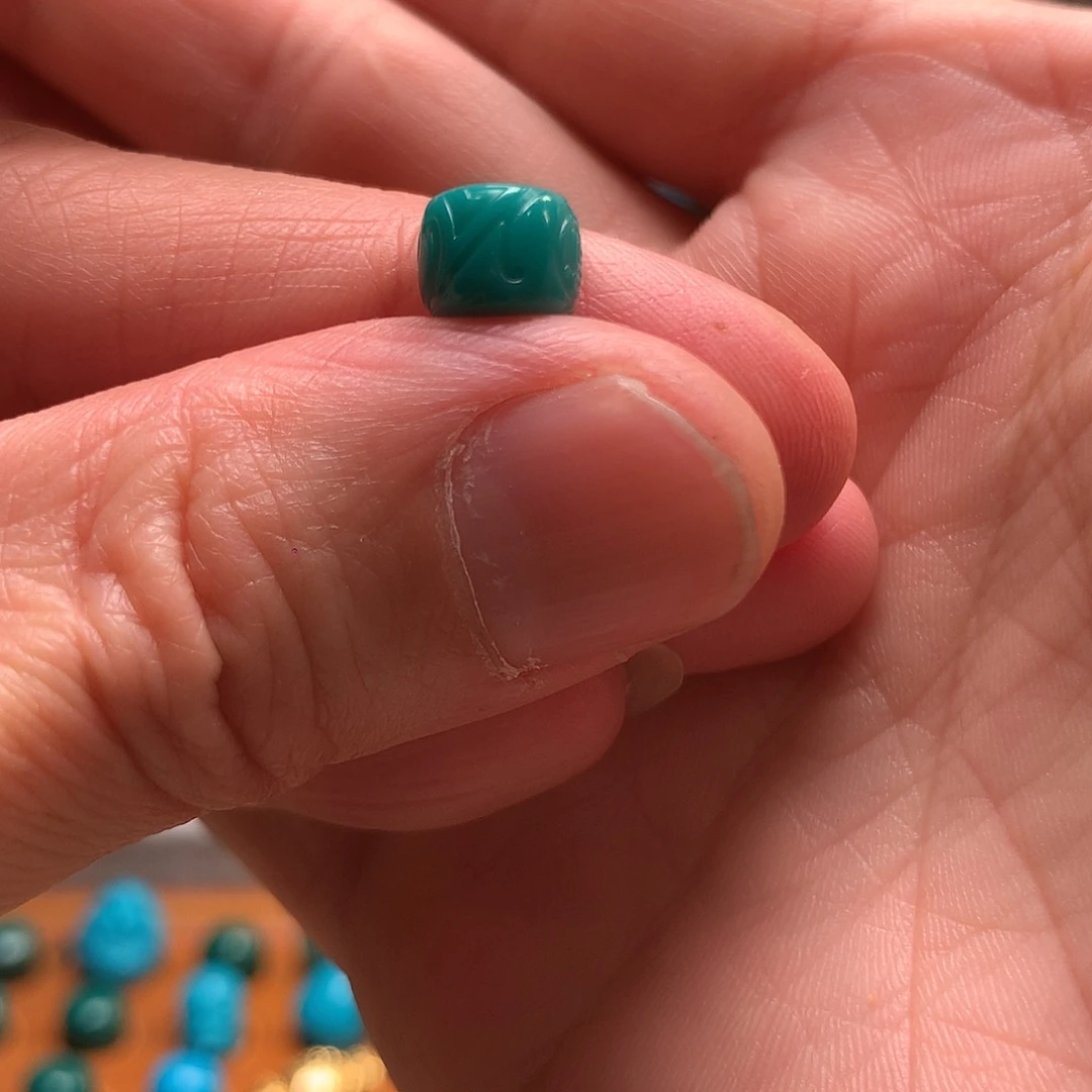 颈饰琉璃果冻色8mm博古