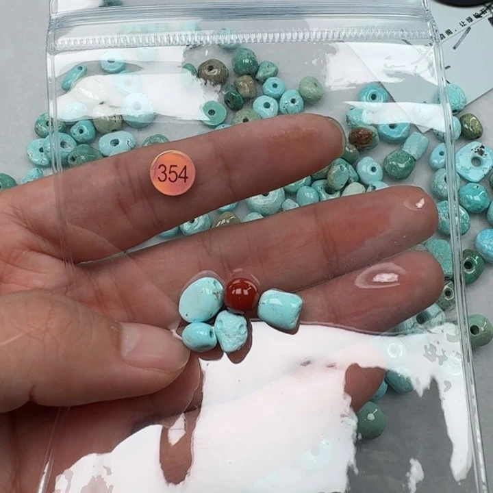 南红玛瑙未镶嵌珠宝奇石