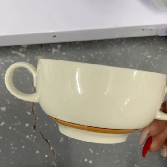 瓷片人***求瓷器制作过程是根据不同种类材料所