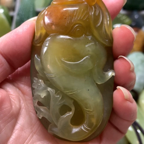 蛇纹石玉未镶嵌手把件