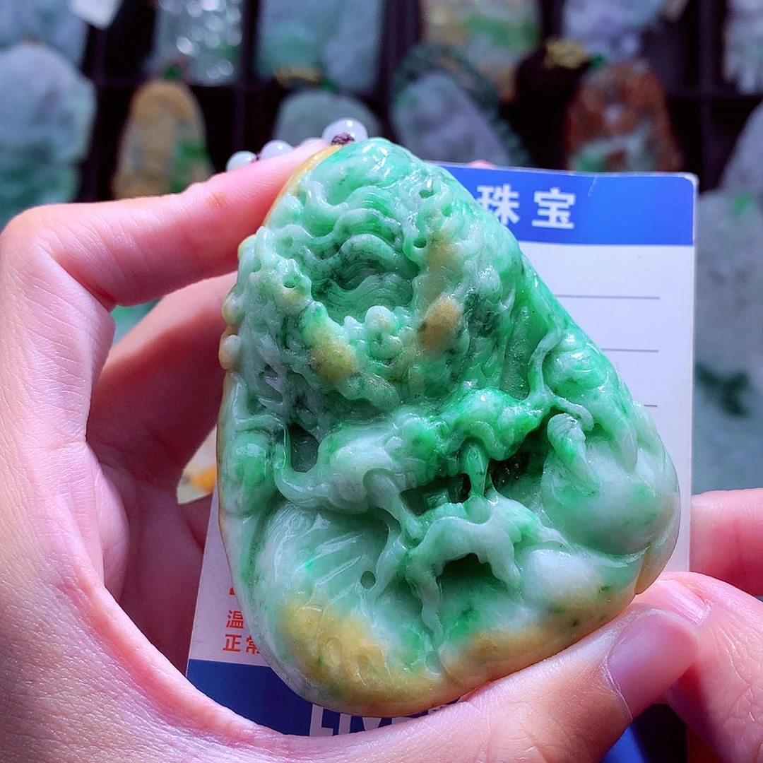 颈饰未镶嵌翡翠天然