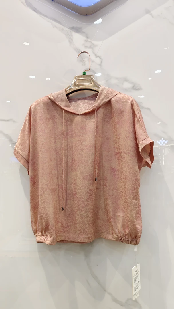 新款真丝帽款休闲上衣妈妈款