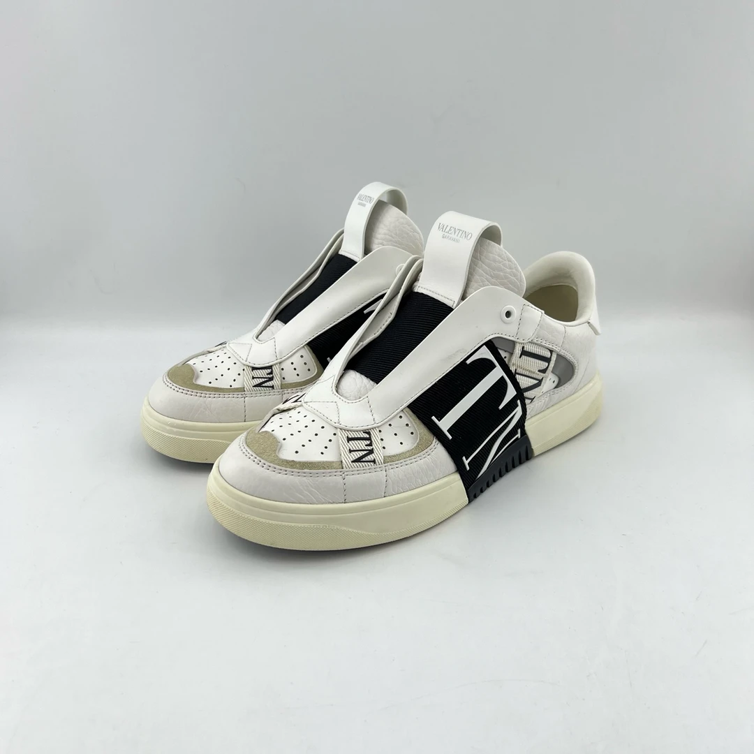 95新 Valentino/华伦天奴 38码/印花字母反光条休闲鞋/11438113