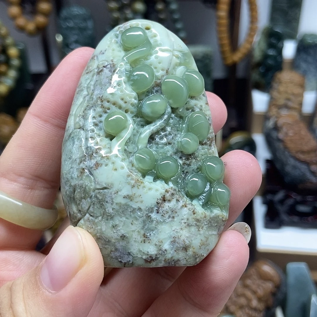 岫岩老玉（透闪石质玉）未镶嵌把件静*