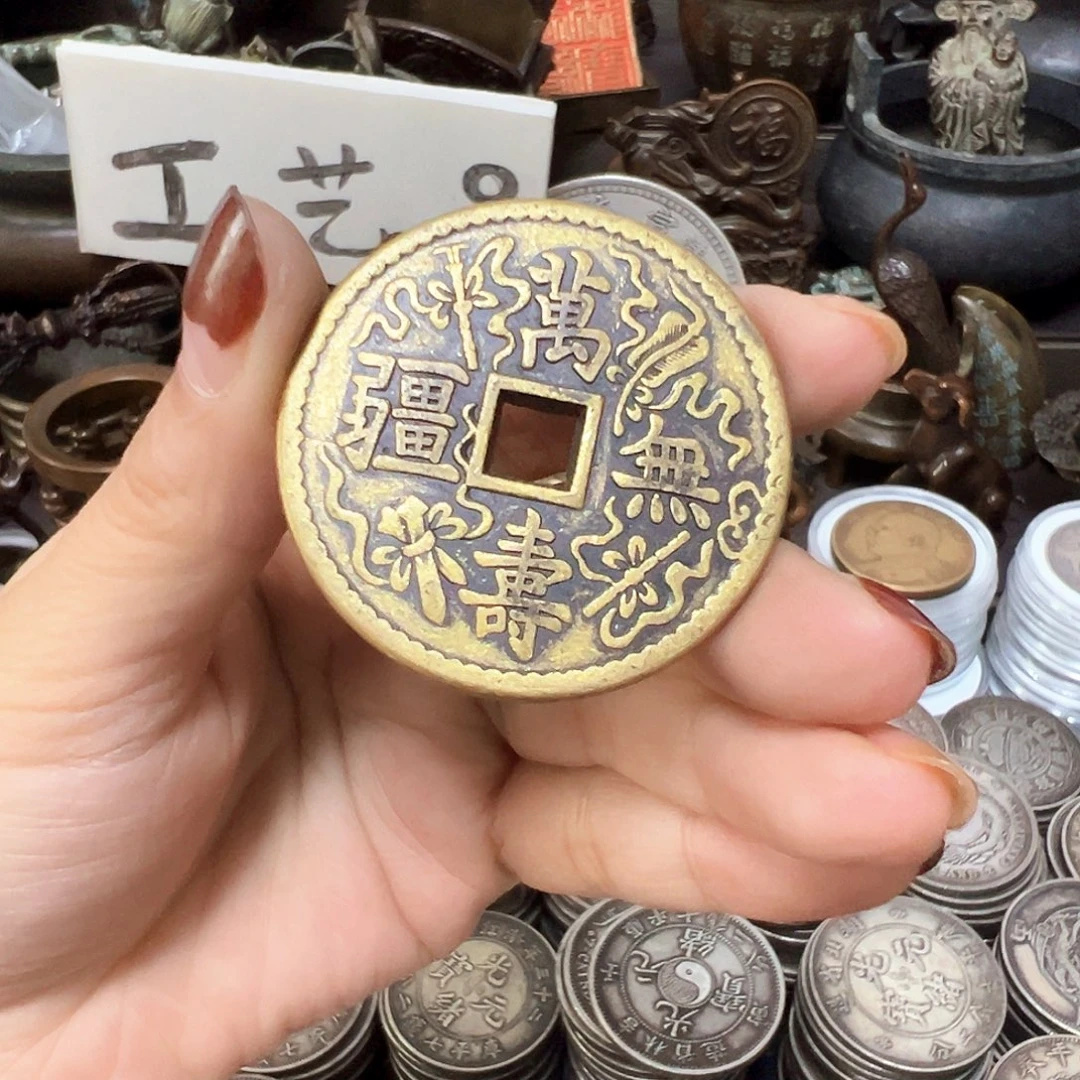 金属复古风格摆件