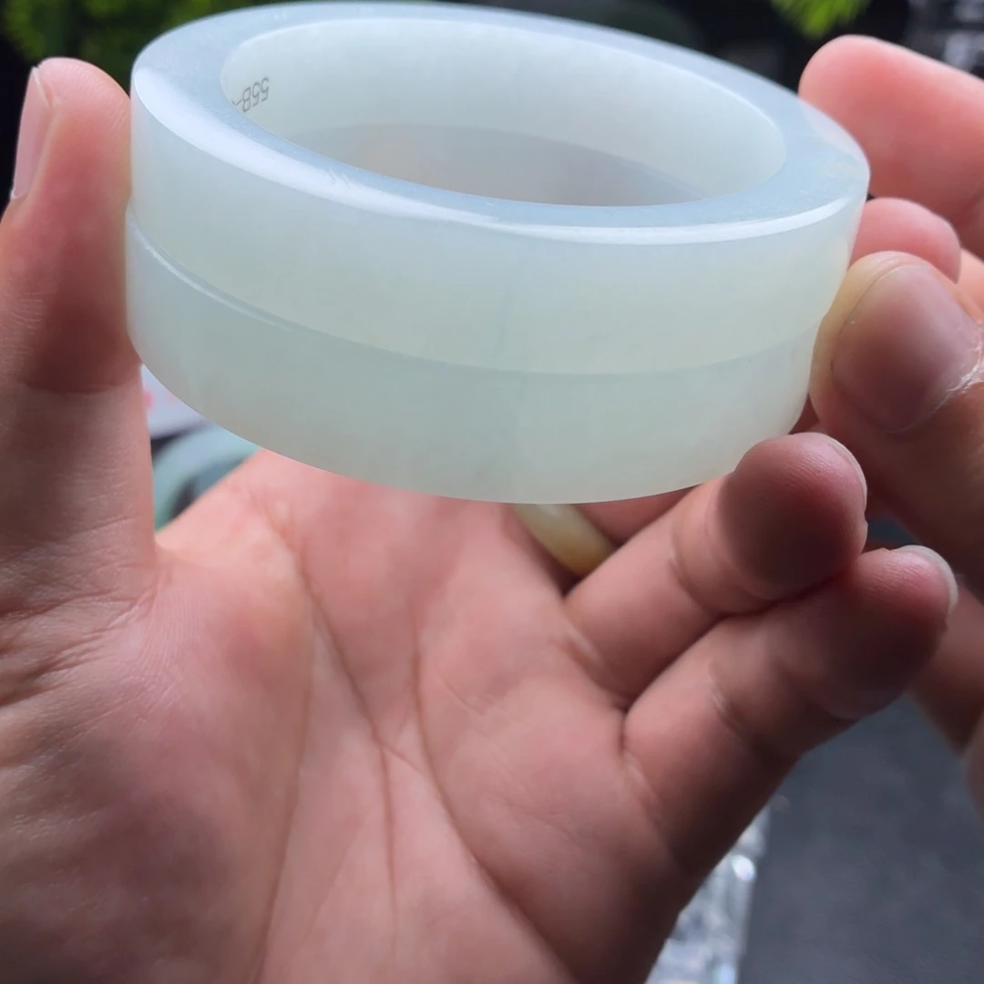 定制翡翠未镶嵌高端翡翠手镯定制冰晴大漏种水