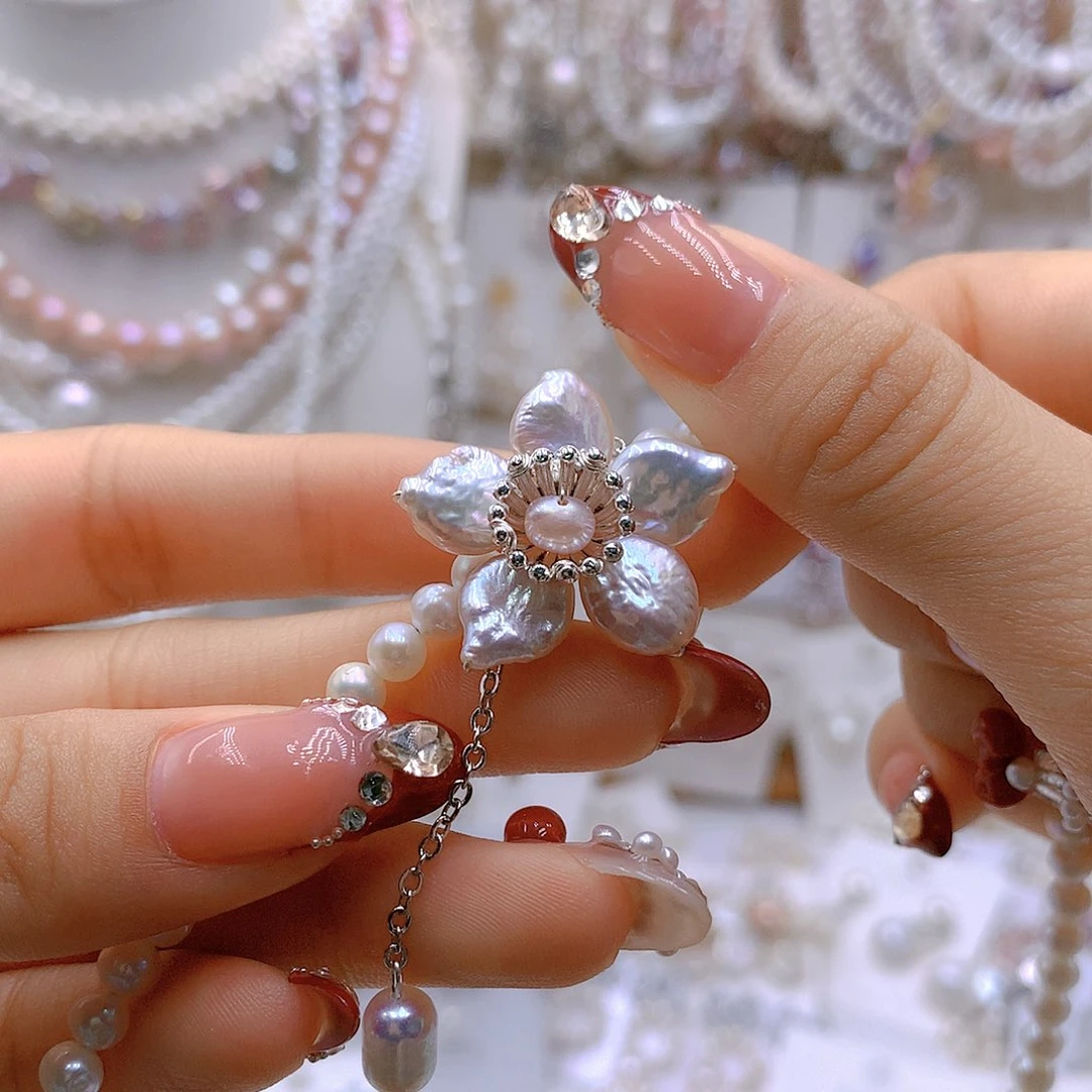 银S925镶嵌耳饰淡水珍珠