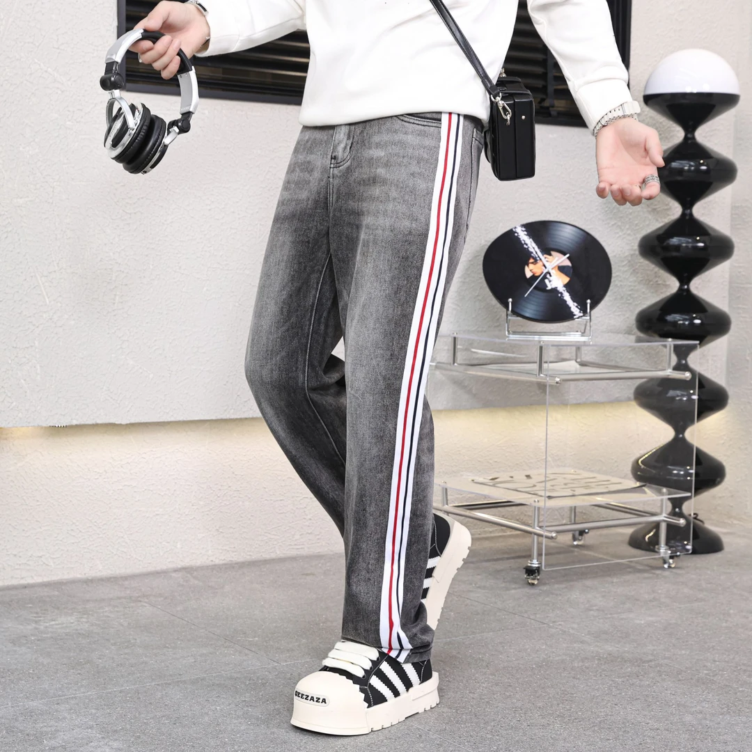 2025冬款欧版小直筒牛仔裤休闲百搭300-400