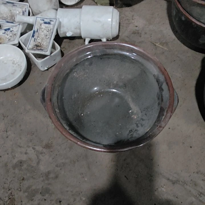 摆件陶瓷盘子碗啥都有