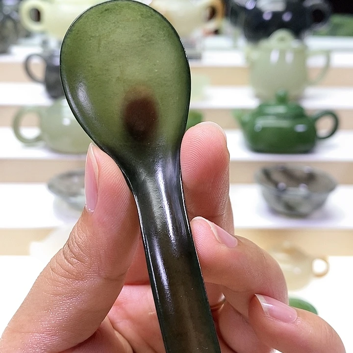 和田玉未镶嵌挂件勺子