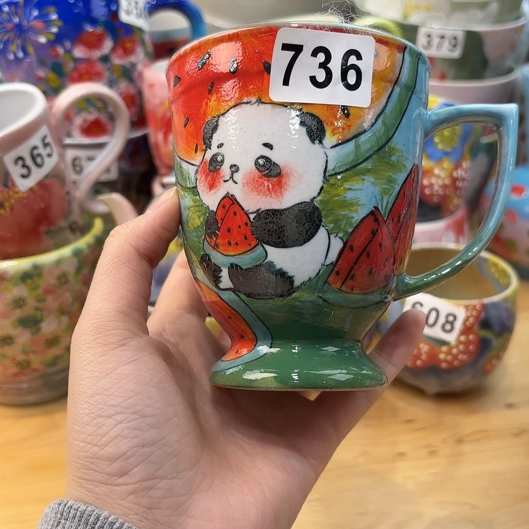 瓷片兔兔盖茨。兔兔好