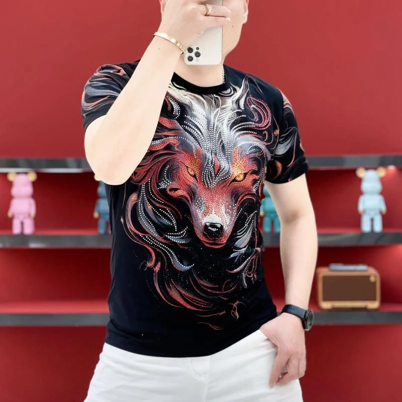 韦内卡彻夏新款高品质男士烫钻T恤潮牌休闲时尚修身个性圆领短袖