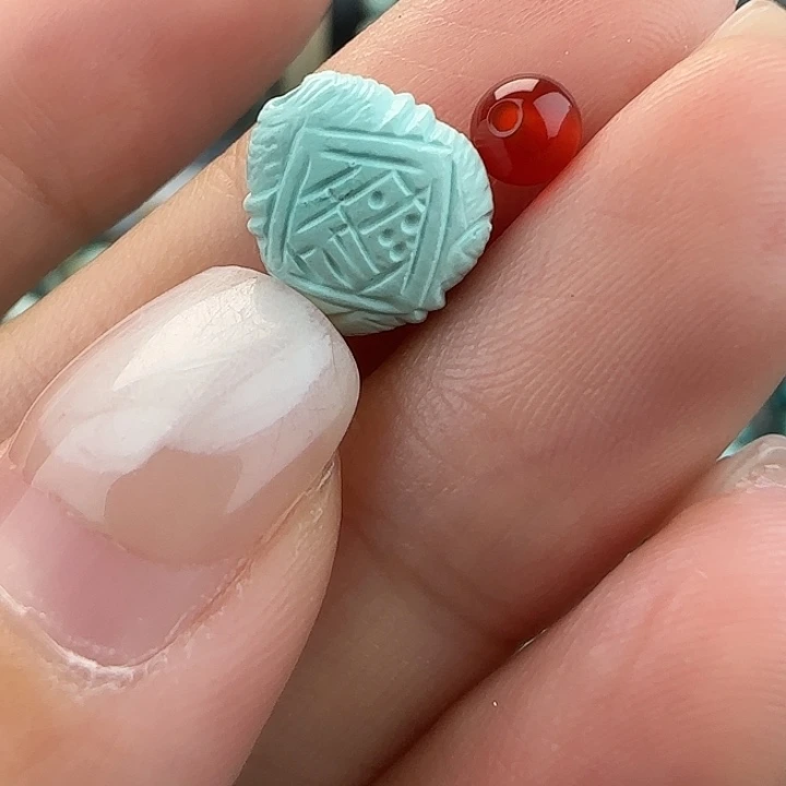 未镶嵌配饰10南红玛瑙