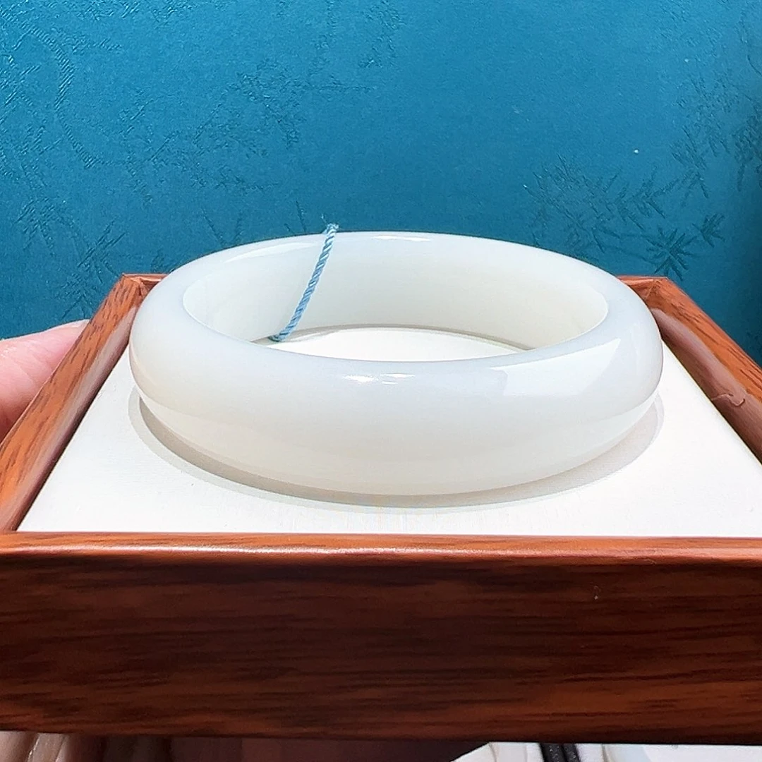 未镶嵌手镯和田玉旺*新疆羊脂玉