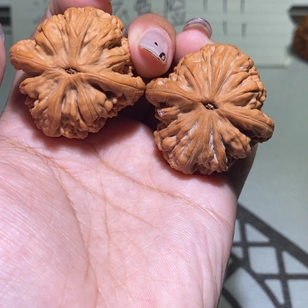 小***流手串/手链核桃虎头王