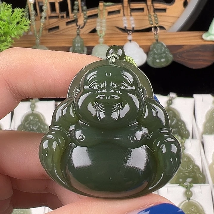 金***玲颈饰未镶嵌和田玉