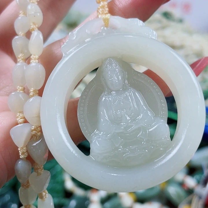 颈饰未镶嵌和田玉