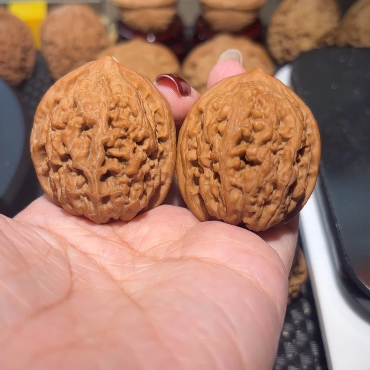 文玩核桃把件36全品凤凰台