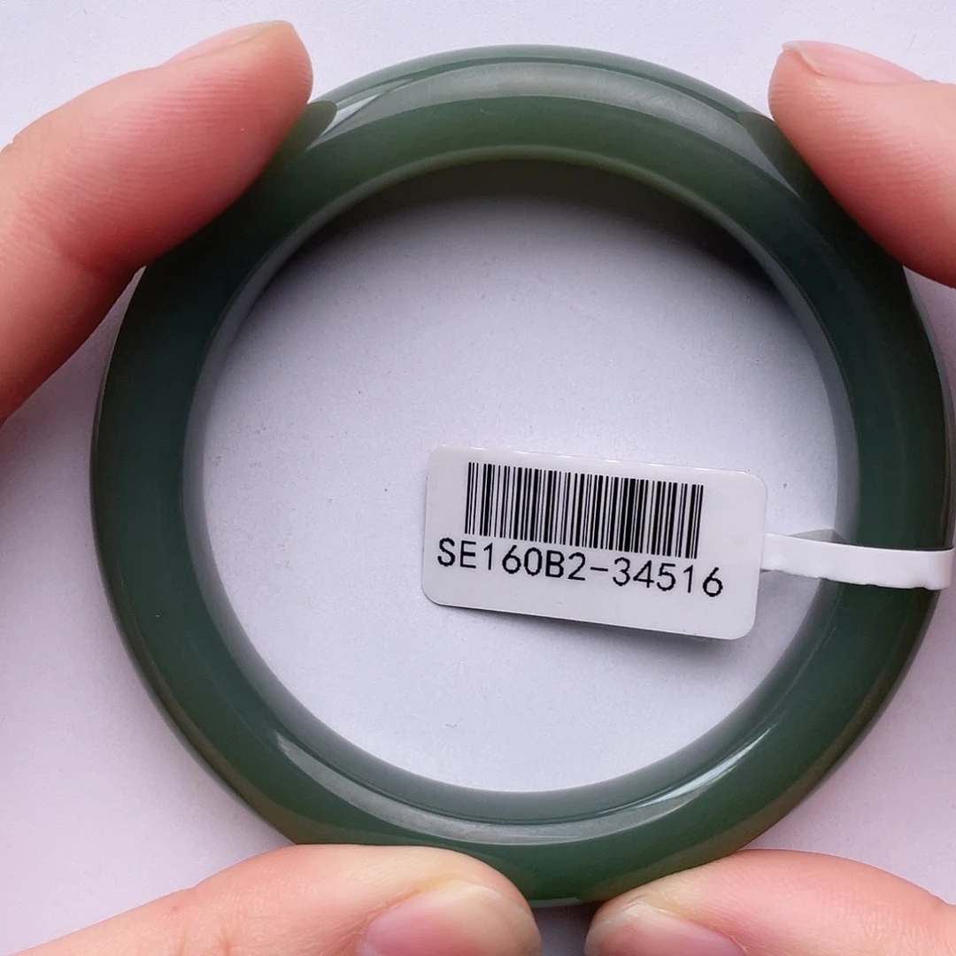 和田玉未镶嵌手镯56