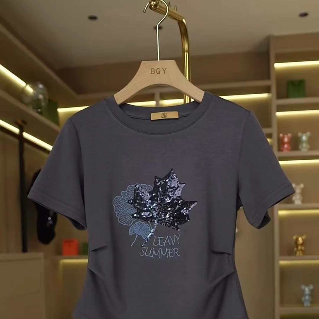 新款圆领枫叶珠片刺绣短袖T恤Q25BT2247