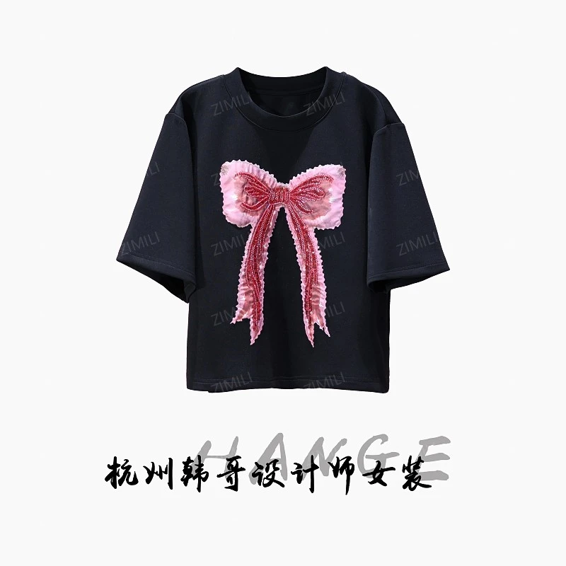 【韩哥女装】墨黑色天丝凉感蝴蝶结刺绣时尚休闲短款T恤衫8069-C7