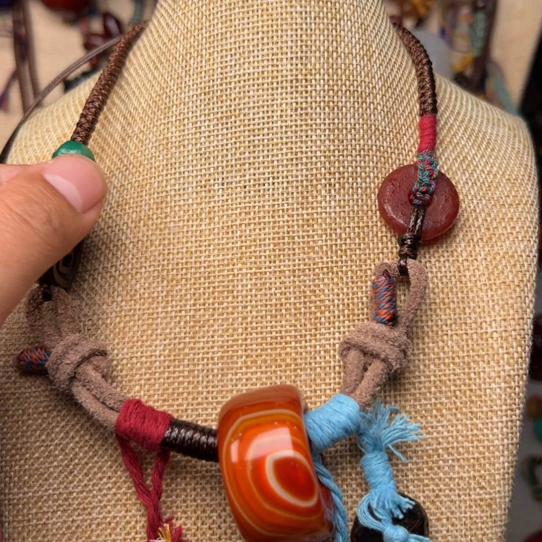 玛瑙/玉髓颈饰未镶嵌蓝**姬