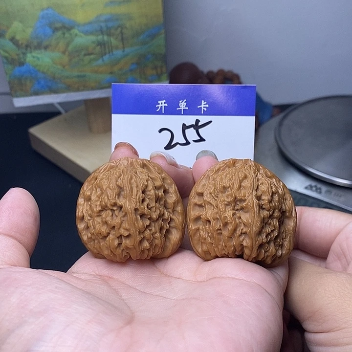 桃核吊坠南疆石42无刀痕s