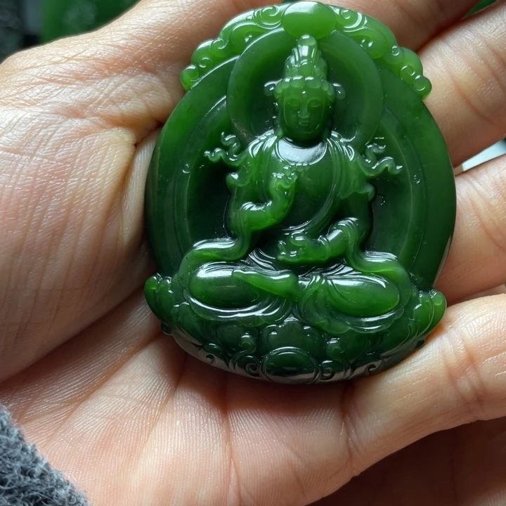 和田玉（碧玉）颈饰未镶嵌