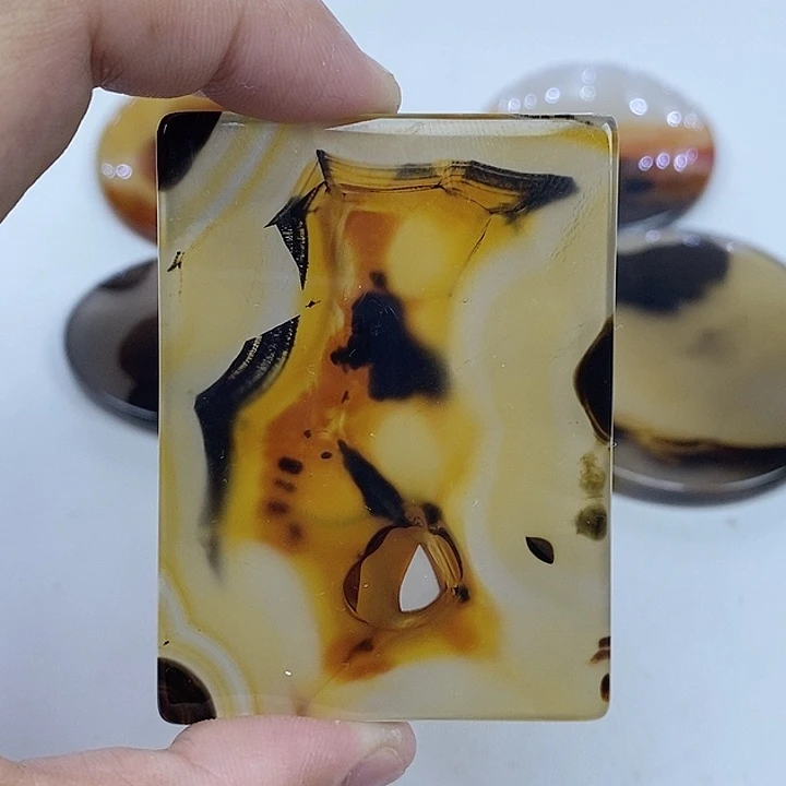 玛瑙/玉髓未镶嵌珠宝半成品