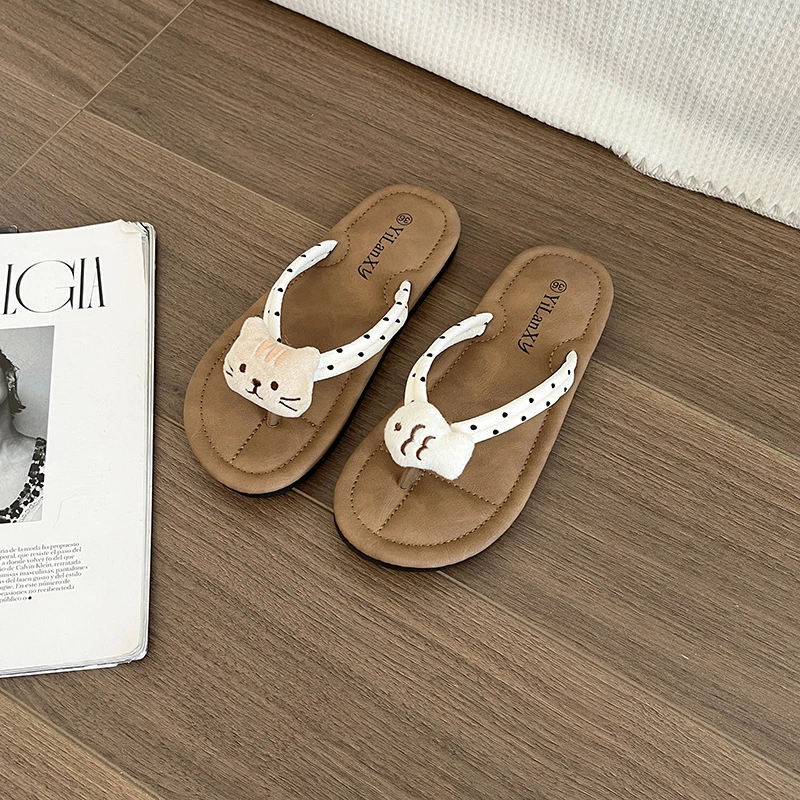 卡通可爱人字拖鞋外穿女2025年夏季新款百夏季卡女式防夏季细跟