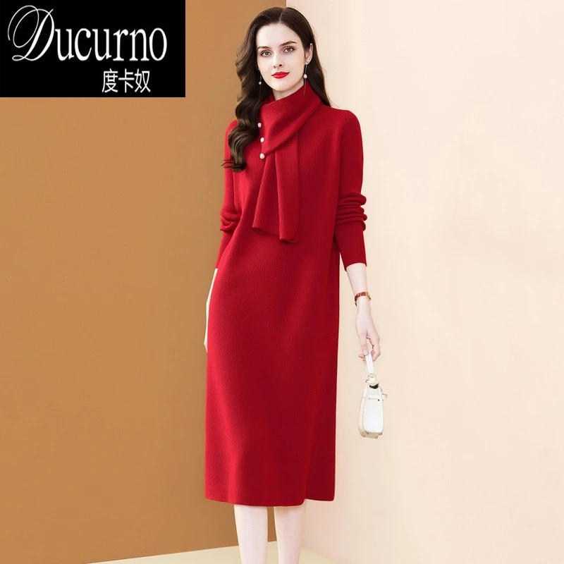 小个子高级红色羊毛连衣裙女2026冬季新款洋气裙子宽松针织毛衣裙