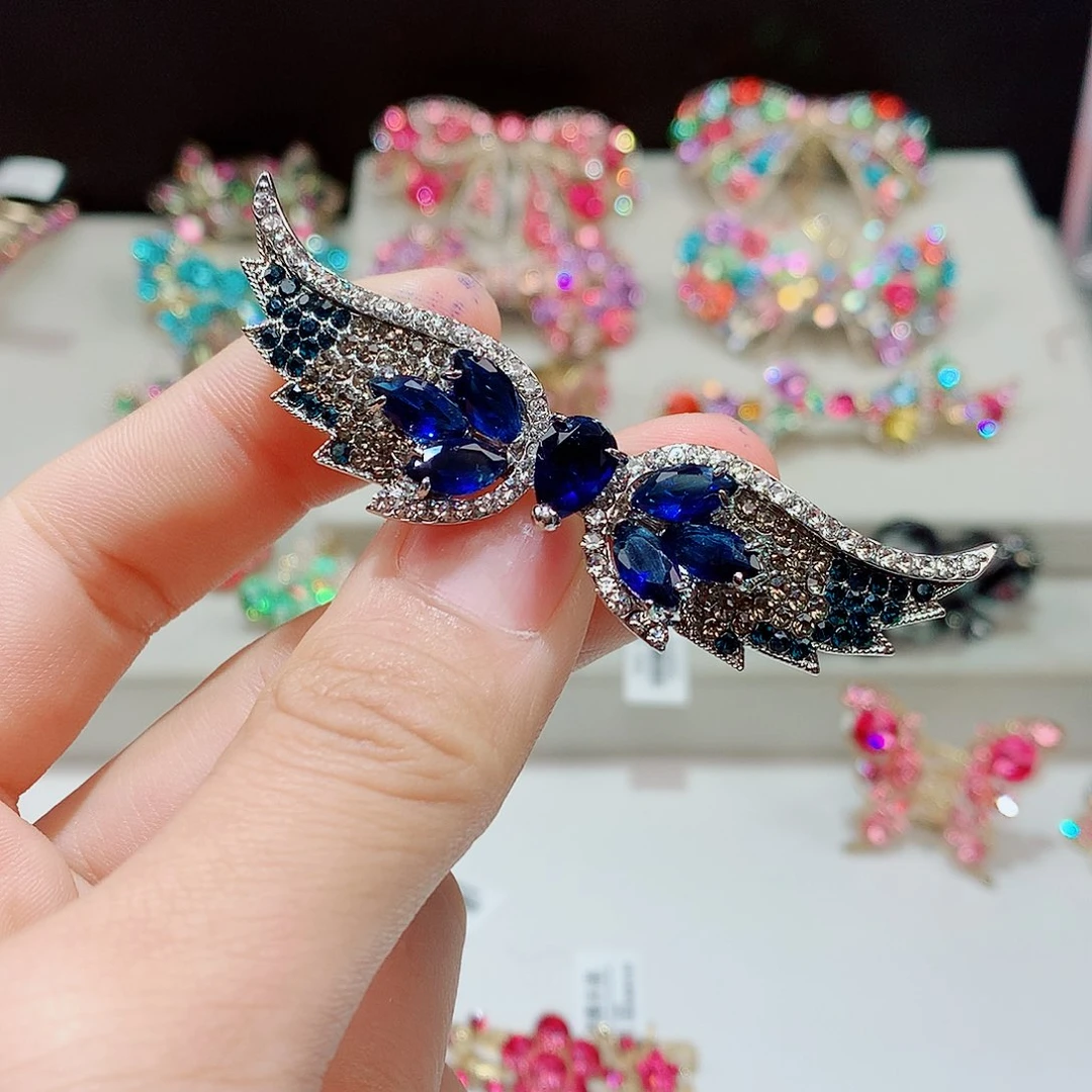 皮质铁合金发饰漂亮